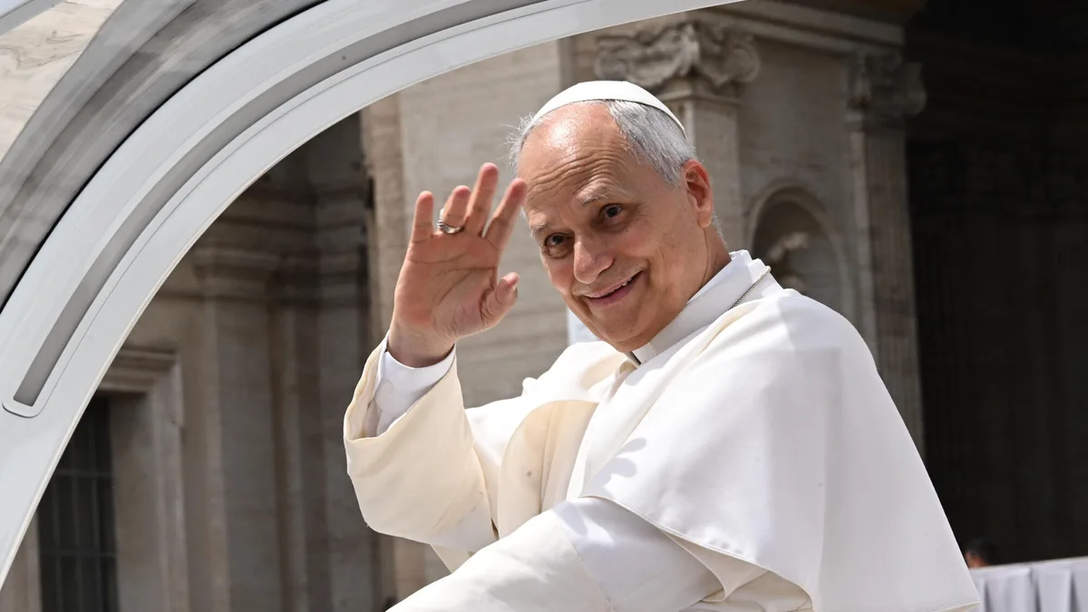 Vaticano confirma cancro no pulmão do Papa Leão XIV após cirurgia