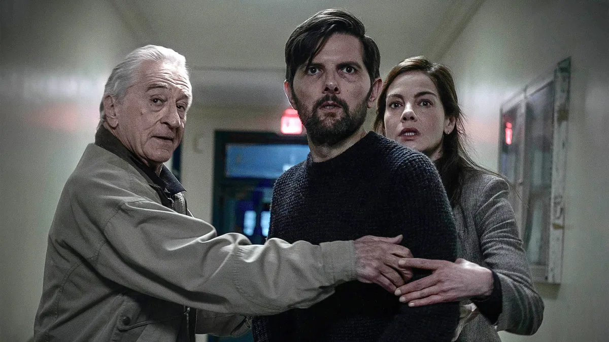 Robert De Niro Helps Hunt Down Serial Killer in Baffling Netflix Thriller