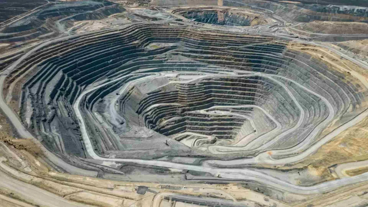 México no cumple con estándares internacionales en extracción: persisten rezagos en minería, petróleo y gas
