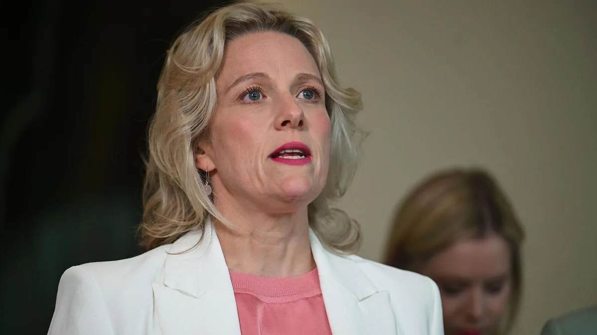 ‘Unbelievable amount’: MPs defend Transport Minister Catherine King over Qantas ‘gift’