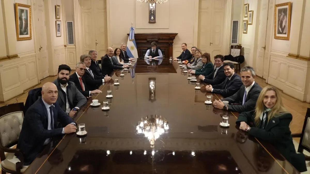 La agenda del Gobierno: Javier Milei reúne al Gabinete y el Congreso debate la reforma del BCRA
