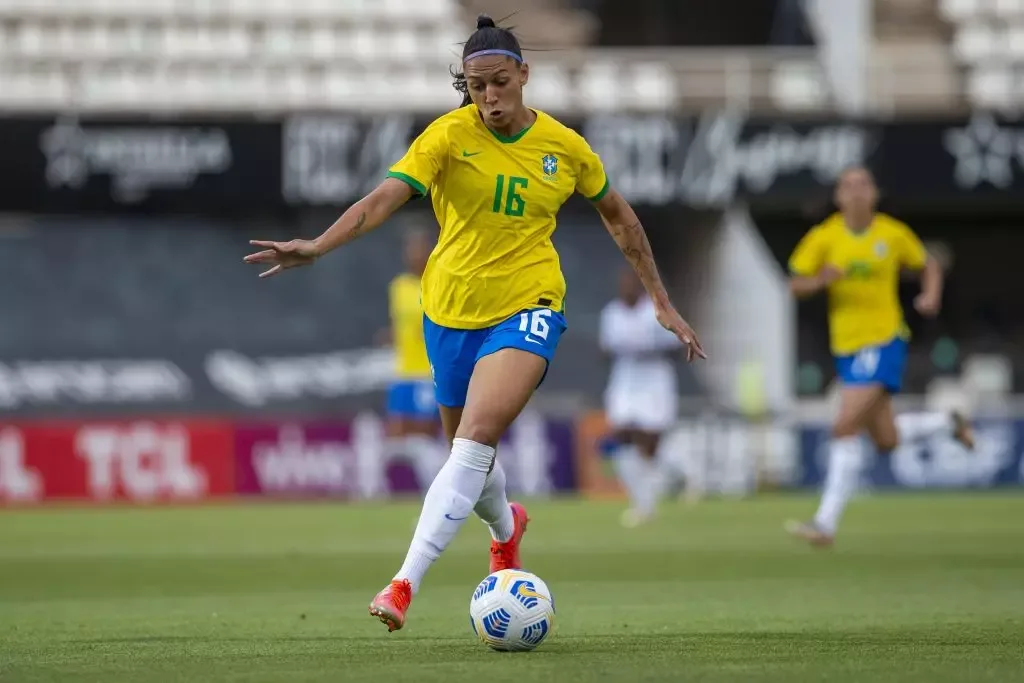 “Acho que faltou efetividade”: comenta Bia Zaneratto após empate da Seleção Feminina com uma a mais