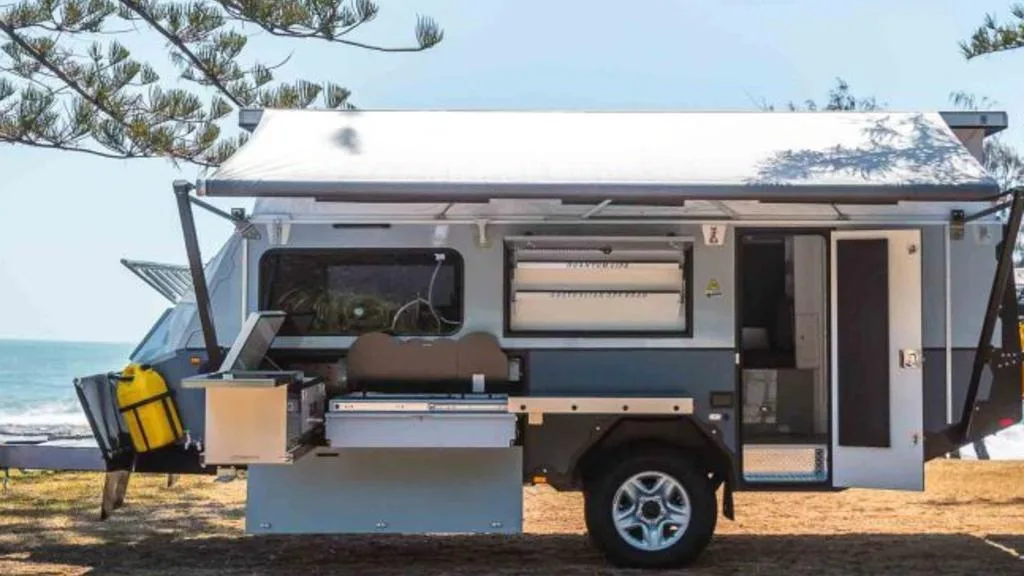 Shock as Australian Off Road caravan company announces collapse