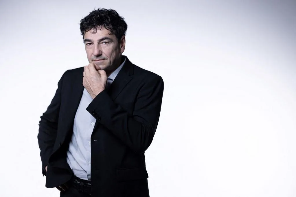 Le bloc-notes de Jérôme Garcin : Franck Courtès, l’ex-photographe qui zoome sur sa vie dans un terrible roman autobiographique