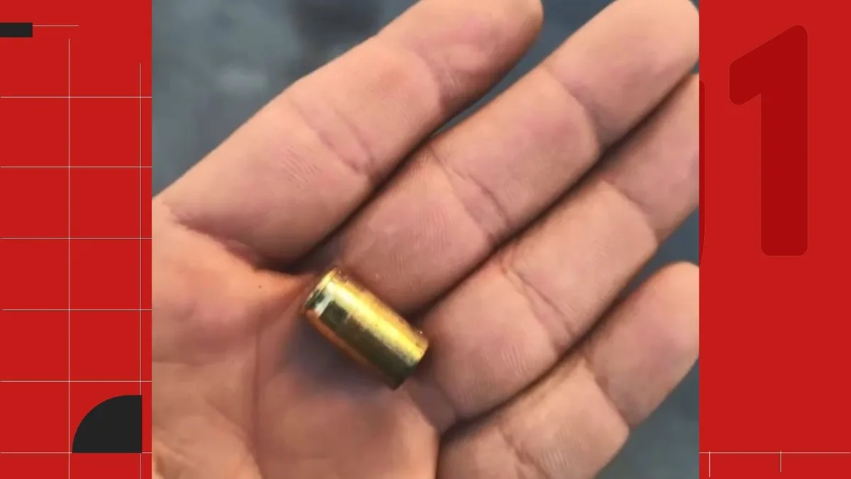Vendedor acha que assalto é brincadeira, entrega celular e mesmo assim é baleado na Serra