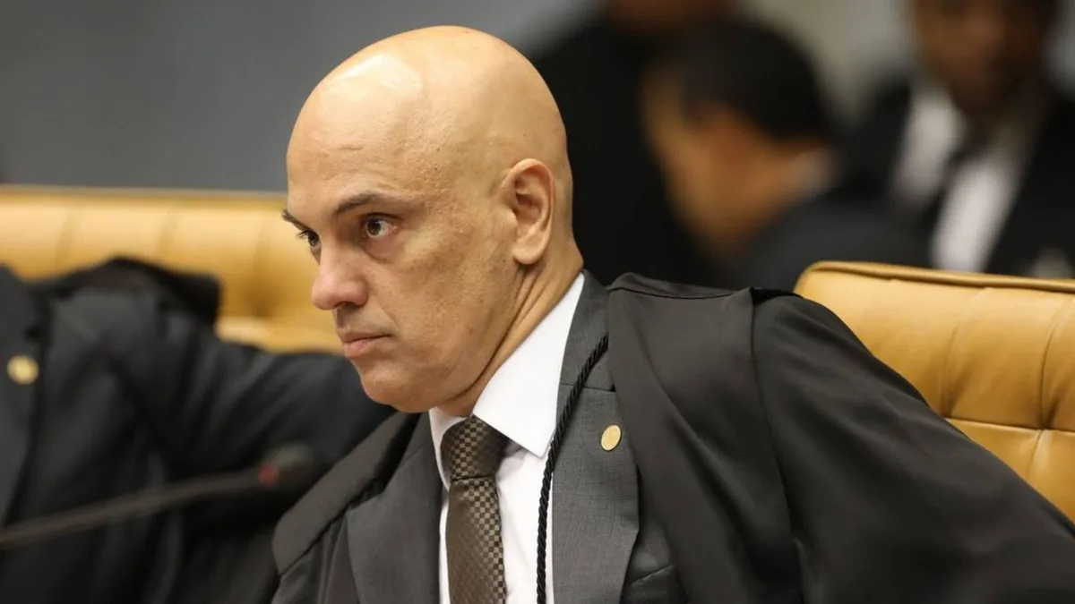 Escândalo do Master complica Alexandre de Moraes e agrava crise no STF