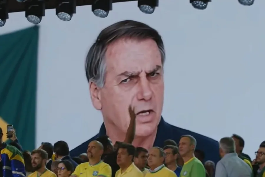A explicação de Flávio sobre o uso de Bolsonaro de IA em vídeo na convenção do PL