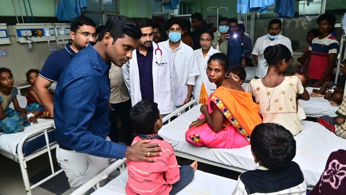 Drug given to prevent malaria sends 52 Andhra villagers to hospital; girl, 7, dead, 23 more children moved to Telangana