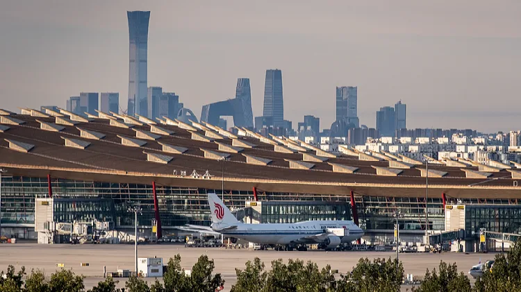 China sees robust air‑travel demand this summer