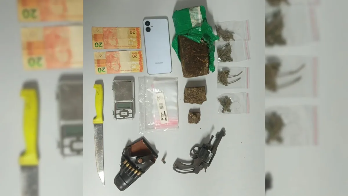 Jovens de 20 anos são presos com pés de maconha e porte ilegal de arma em Presidente Prudente