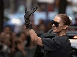 « Dégoutée », « scandale » : ils n’ont pas pu assister au concert de Céline Dion à Paris à cause de faux billets