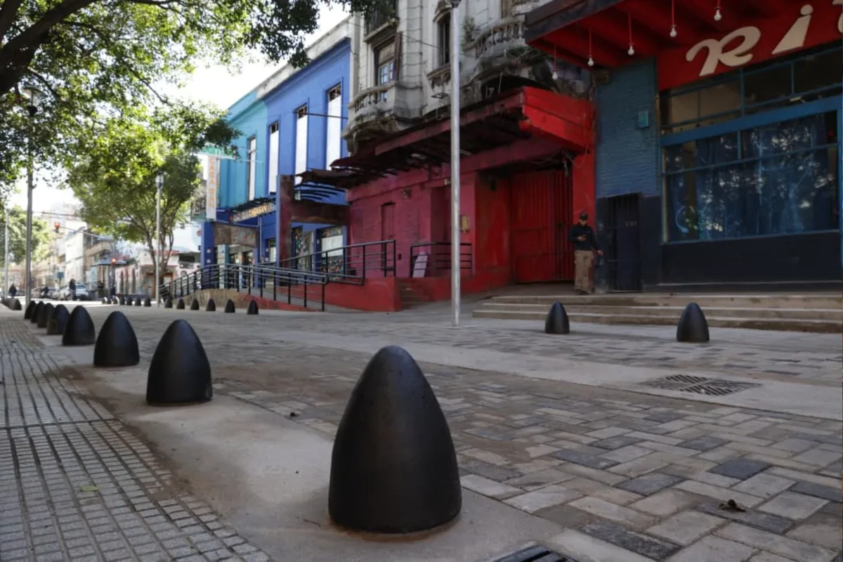 Bolardos, luminarias y dársenas: así fue la obra para poner en valor uno de los mayores puntos turísticos porteños