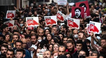 Tribunal Europeu dos Direitos Humanos ordena libertação de opositor turco