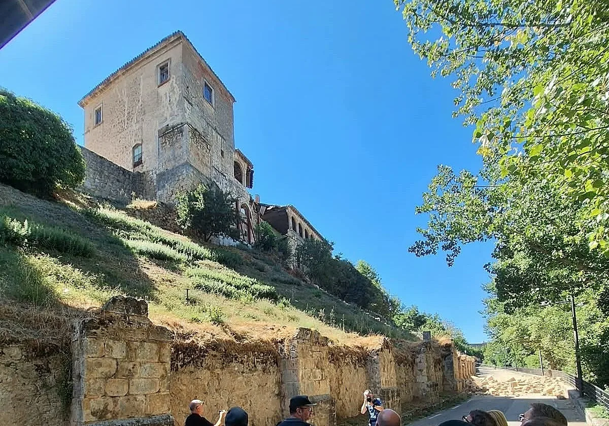 Nuevo derrumbe en el Palacio de los Hurtado de Mendoza de Almazán (Soria) del siglo XV