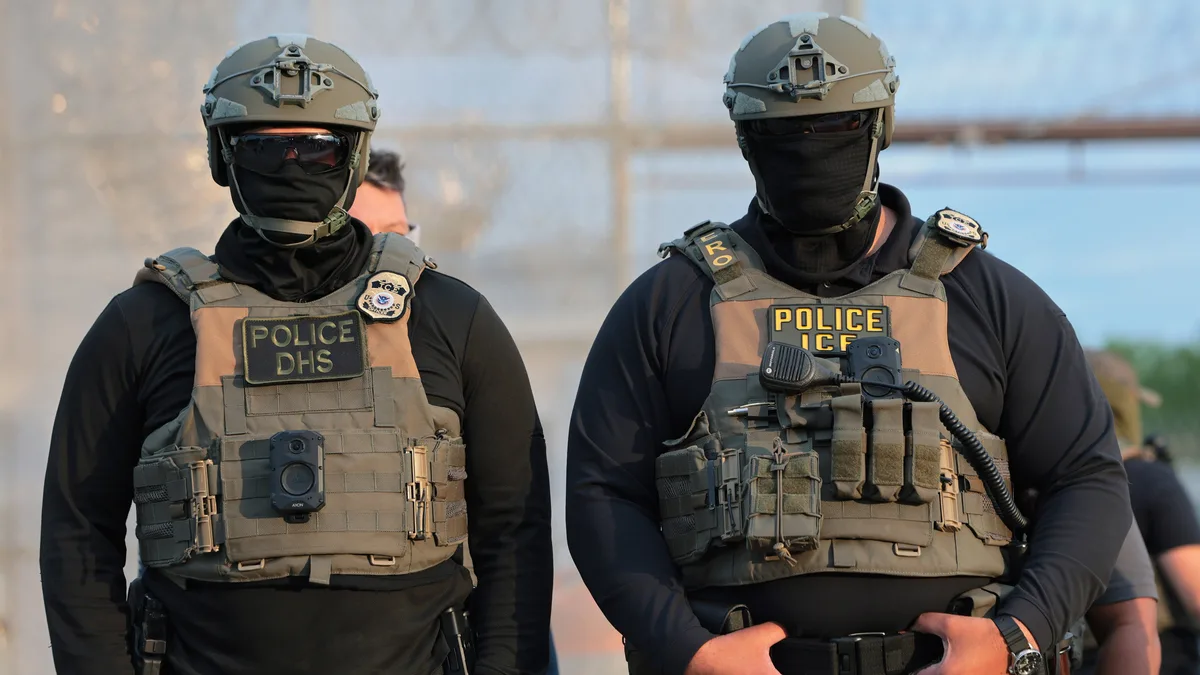 ICE Violently Attacks Teens En Route to Enlist: Video
