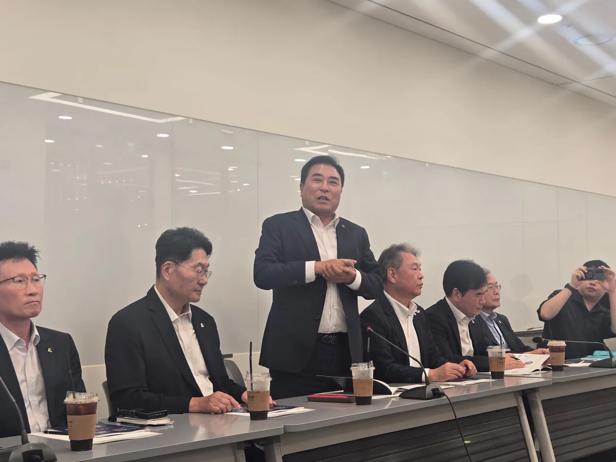 윤학수 대한전문건설협회장 “100만원 공사, 전문업체엔 70만원… 품질 지키겠나”