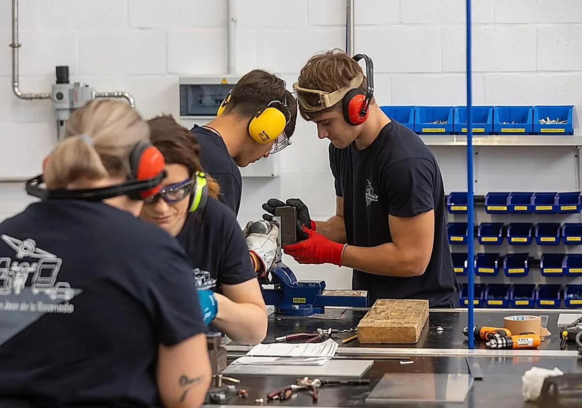 Las FP con más salidas de España: empleo garantizado y salarios de más de 40.000 euros