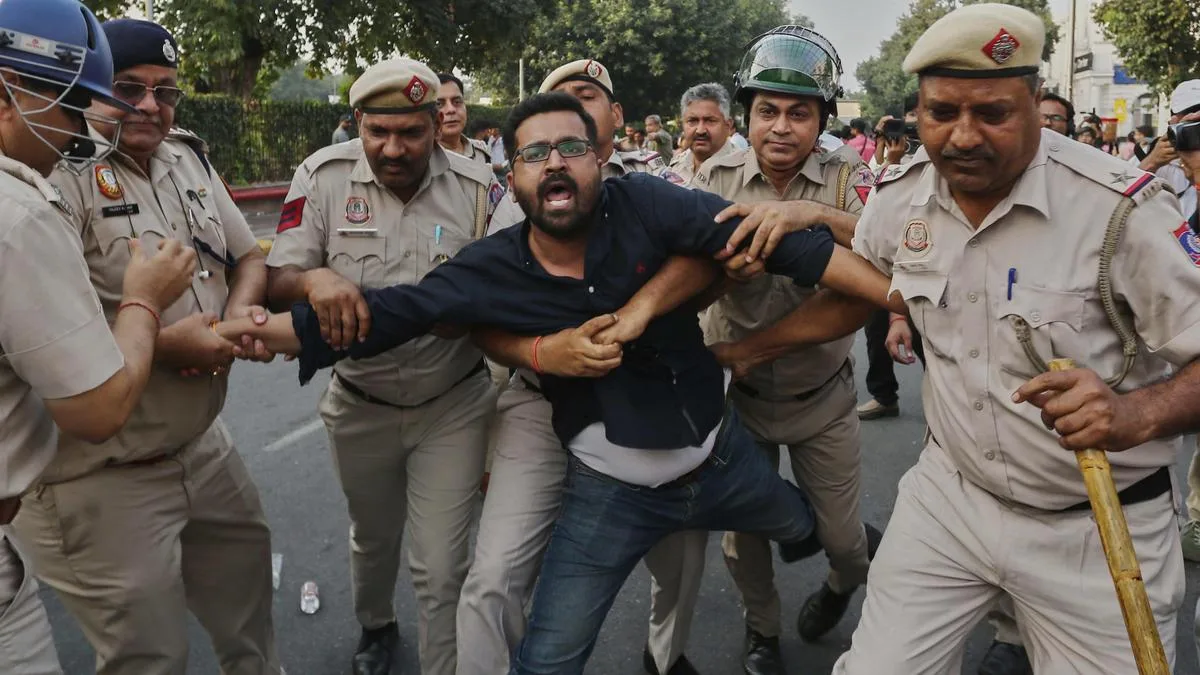 Morning Digest: UNHRC urges release of Delhi detentions as India calls concerns misplaced; 12 killed, over 300 injured in Saudi airport attack, and more
