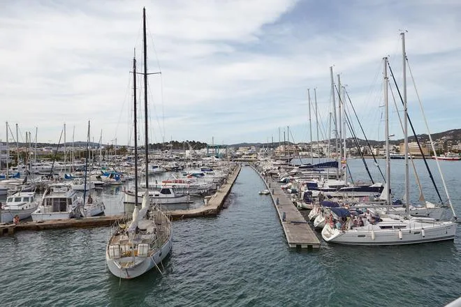 Absuelto el capitán del ferry implicado en una colisión mortal en Ibiza porque el "falso eco" de otro barco sin luces le impidió reaccionar