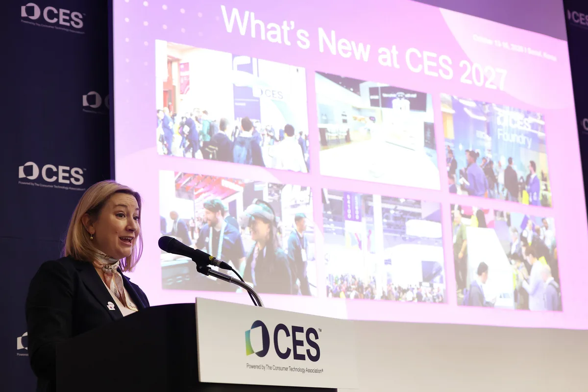 ‘생각 읽는 모자’부터 AI·양자·우주까지…CES 2027 미리 보니