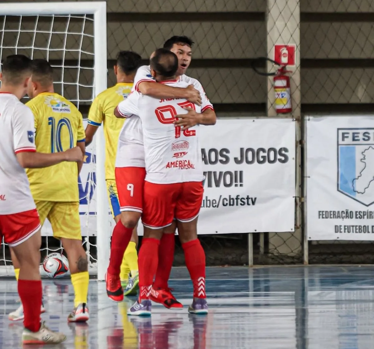 Futsal: América-RN estreia na Taça Brasil com goleada por 10 a 1
