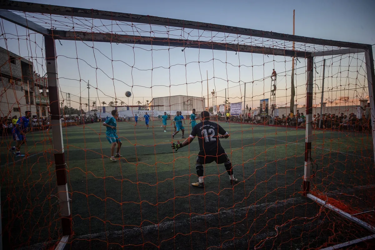 « Une occasion de se rassembler » : à Gaza, le football reprend ses quartiers dans l’espoir et dans les ruines