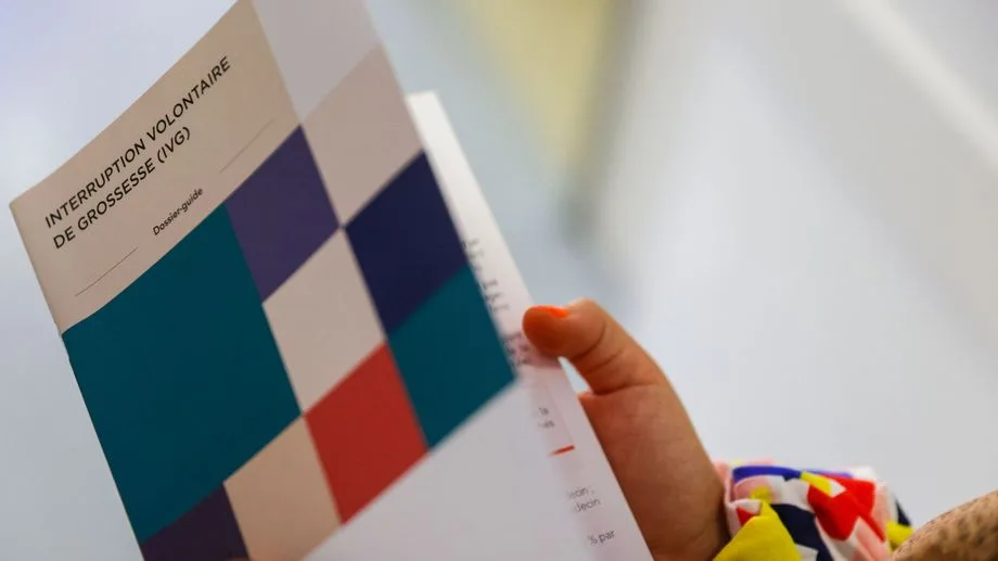 Le nombre d'IVG a progressé de près de 3% en France en 2025 par rapport à l'année précédente