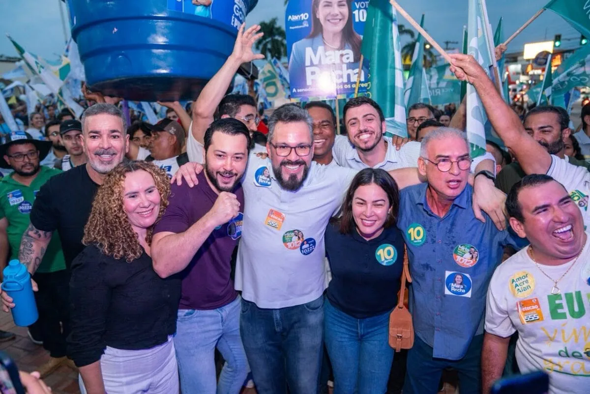 Multidão lota portal do Parque da Maternidade e recebe Alan Rick em coro: “Eu vim de graça”