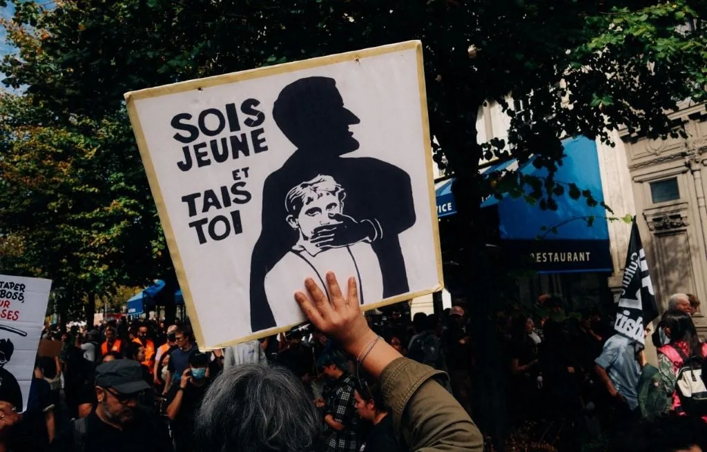 « Macron n’a jamais compris la jeunesse »… Le malaise lycéen ou le fruit de dix ans de dédain de la part de la macronie ?