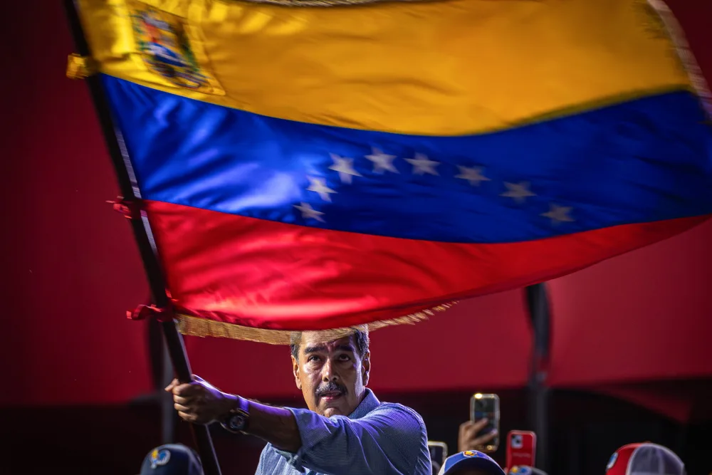 Venezuela anuncia libertação de 131 presos políticos em meio a diálogo com oposição