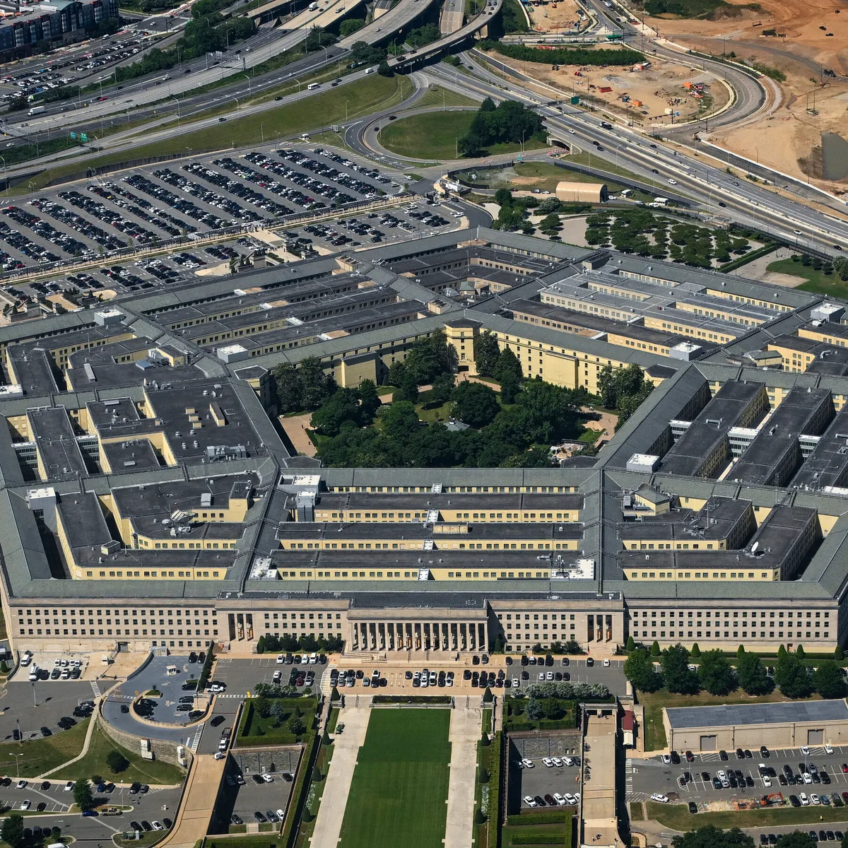 The U.S. Military Wants A.I. Dominance. Feuds and China May Thwart It.