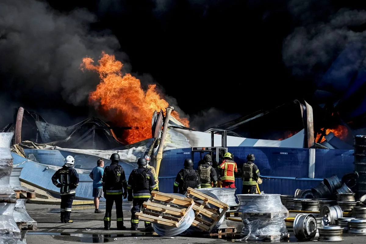 Dozens killed after Russian drone blows up Ukraine warehouse