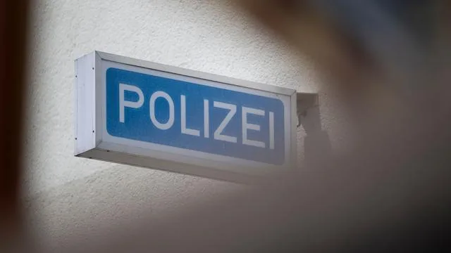 Notbetreuung eingerichtet: Unterricht am ersten Schultag fällt nach Einbruch aus