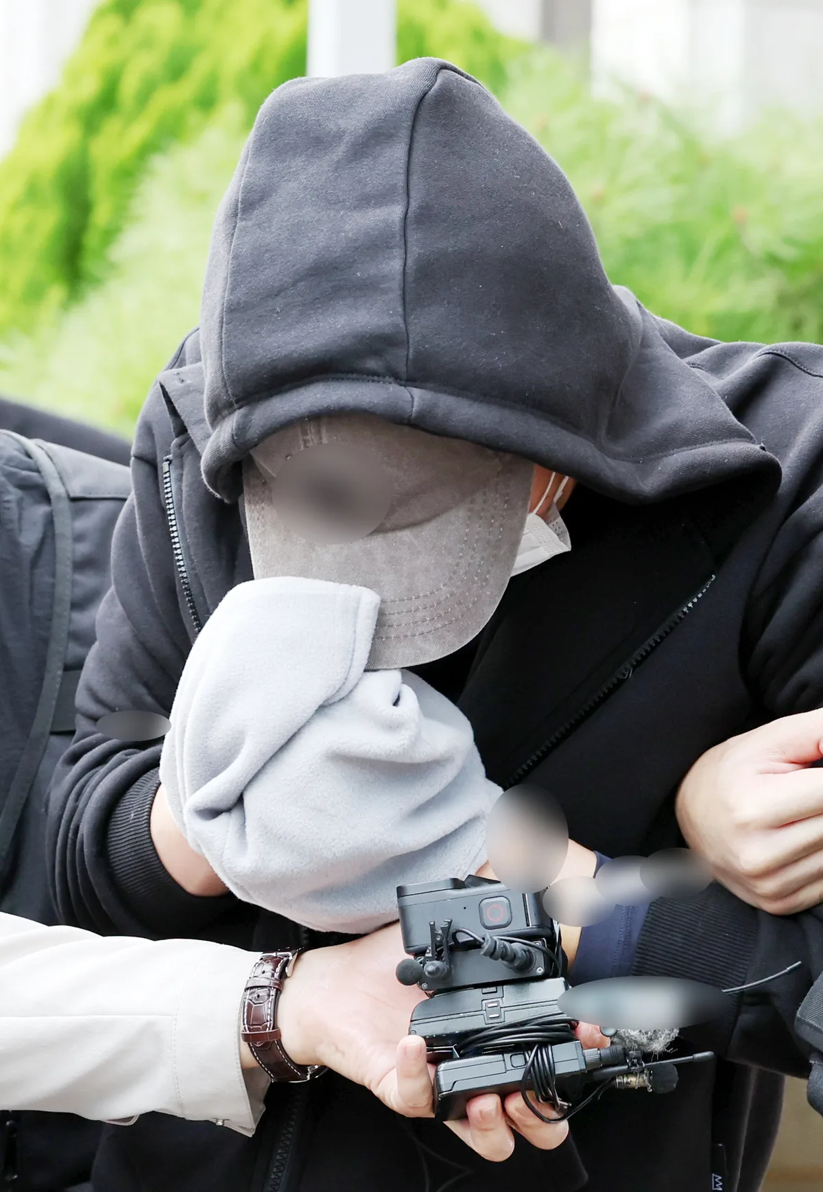 ‘60대 부부 강도살해’ 박용수 공소청 송치···경찰 “계획범행 확인”