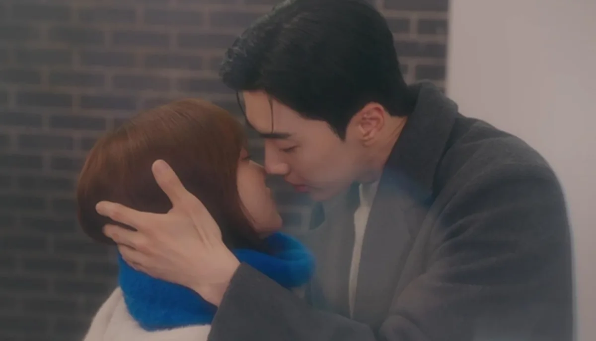 강훈♥김혜준 키스 도장 꾹, 사내 커플입니다 (최애의 사원)