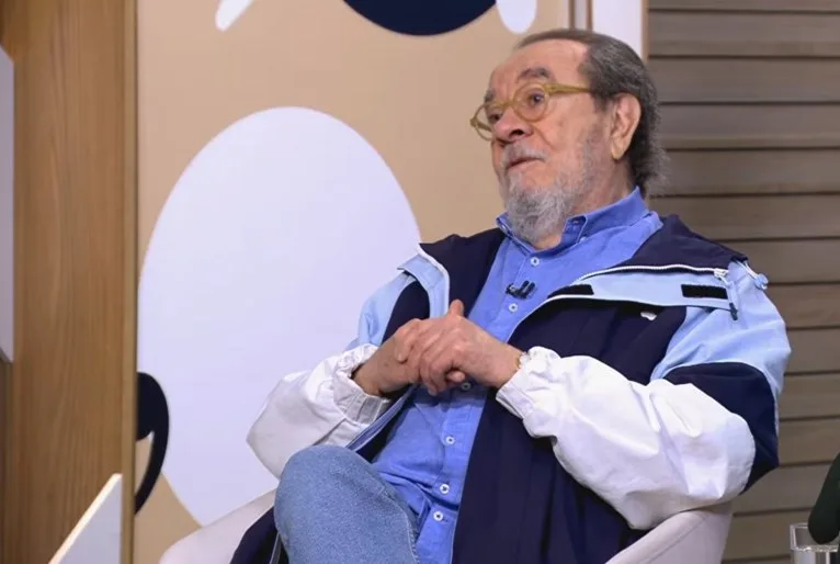 "Era um plágio": Fernando Morais comenta apropriação de seus livros pelo ChatGPT