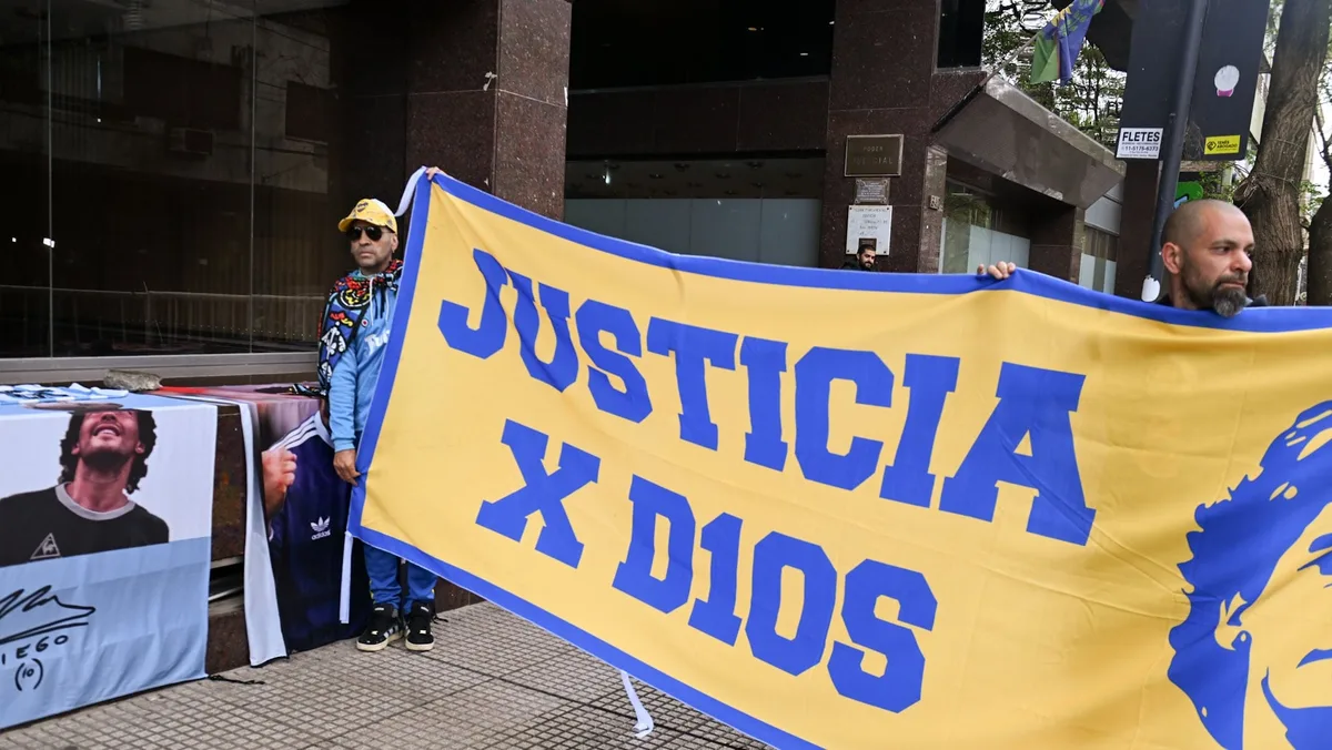 Juicio por la muerte de Maradona, en vivo: los abogados de Jana y Dieguito Fernando expondrán sus alegatos finales