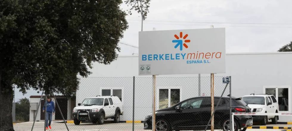 Berkeley se dispara un 100% en Bolsa al calor de las elecciones pese a tener bloqueada su mina de uranio