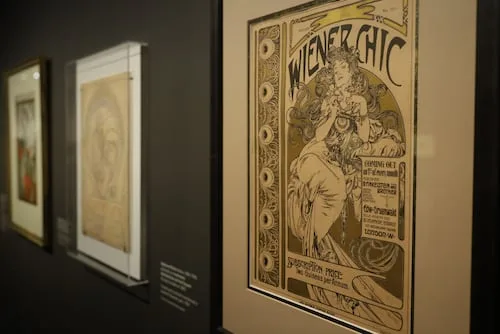 El art nouveau de Alphonse Mucha, en el Museo Kaluz
