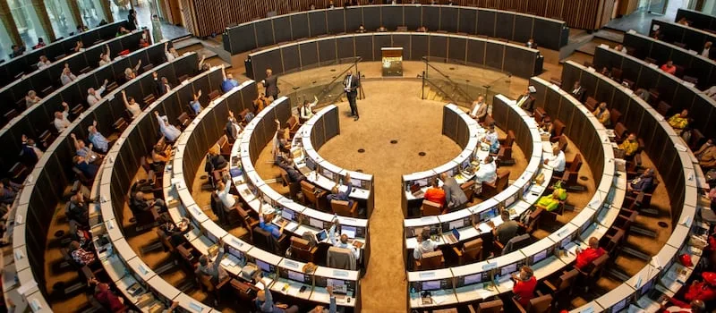 Bill to end coalition chaos stalls ahead of election