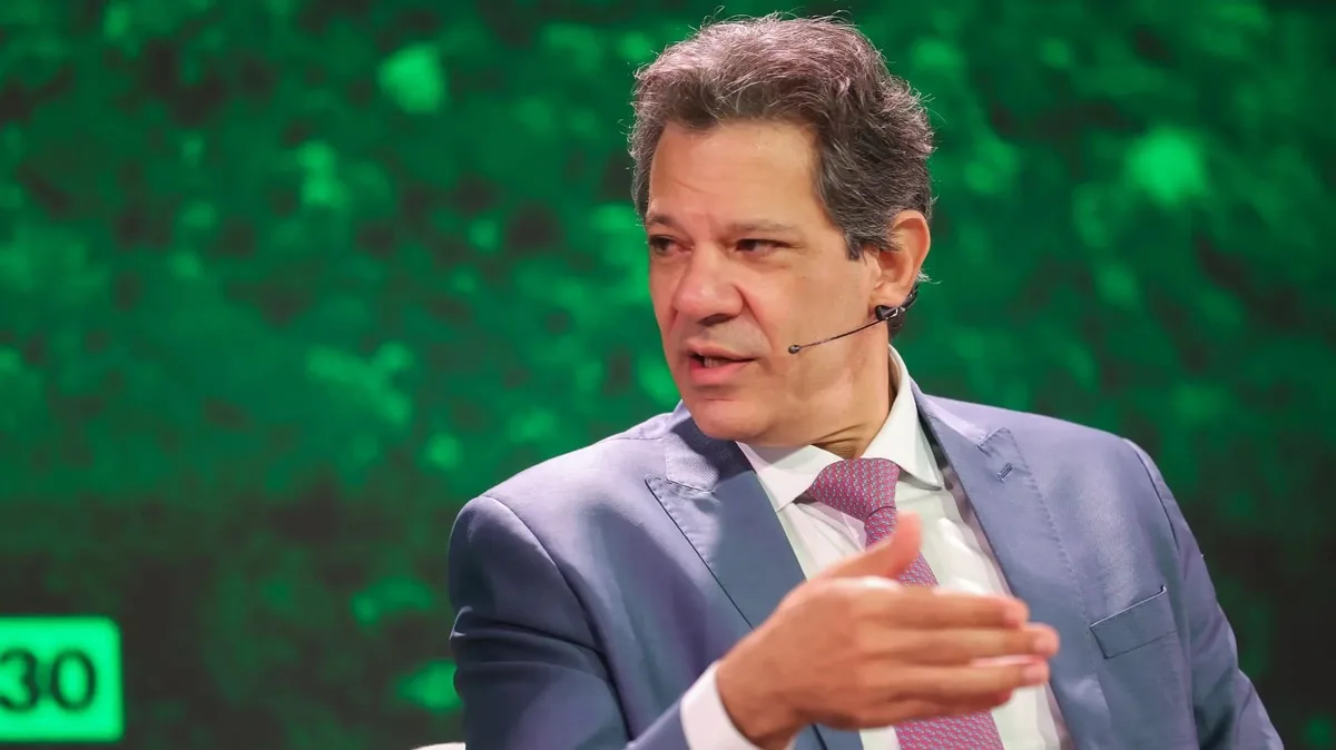 Privatização: Sabesp pode se transformar em “Enel das águas”, afirma Haddad