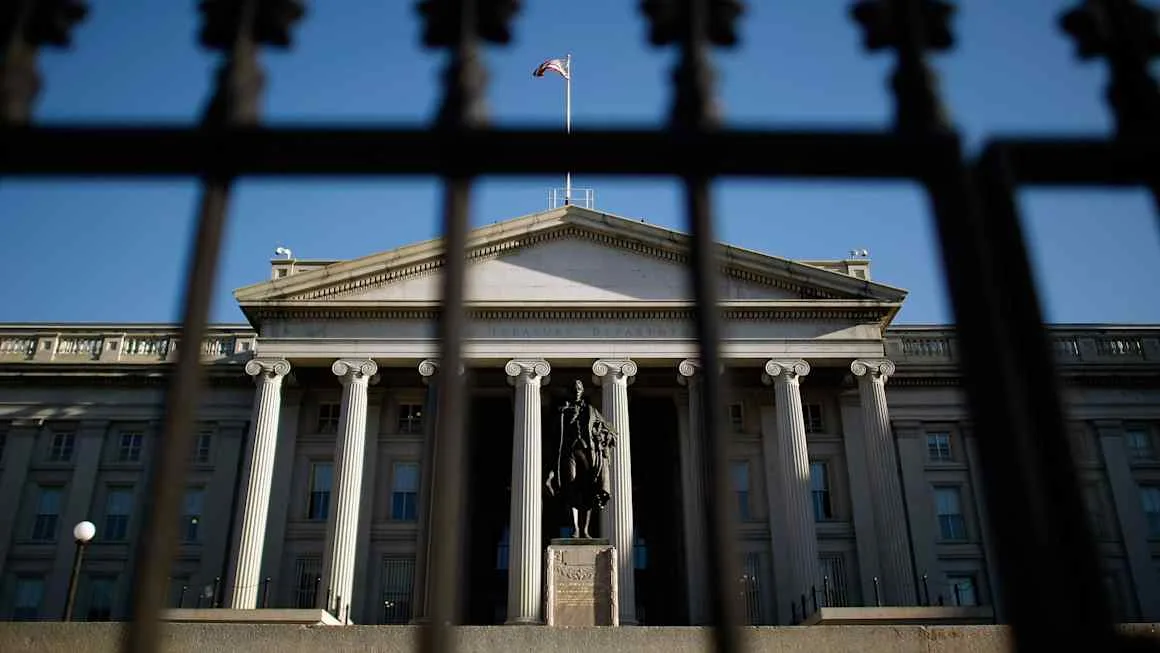 US government debt hits $40tn as borrowing rises at historic rate