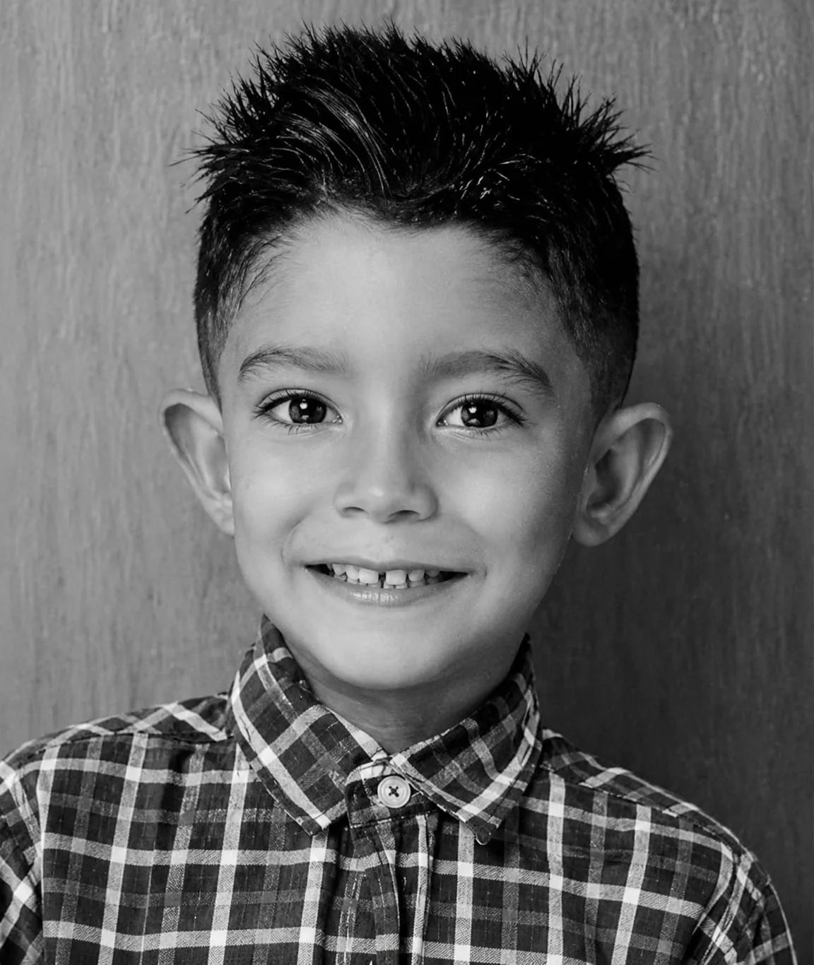 Criança de 5 anos morre no hospital dez dias após se afogar em piscina