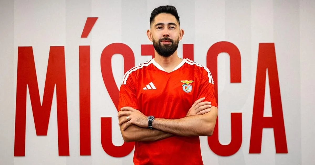 Oficial: renova contrato e prepara-se para a oitava época no Benfica