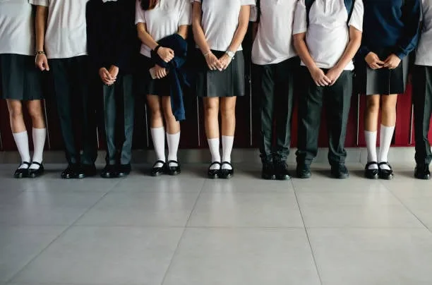 La expulsión de alumnos no basta para frenar la violencia escolar: especialista pide prevenir agresiones y revisar qué ocurre en los colegios
