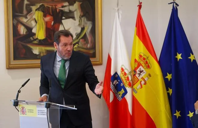 Puente, ante el freno de los campamentos de migrantes en el Puerto de Ceuta: "hay quiere que hagamos magia"