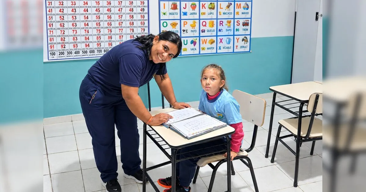 Ex-aluna aposta no potencial da nova escola da Apae de Cambira para construir futuro
