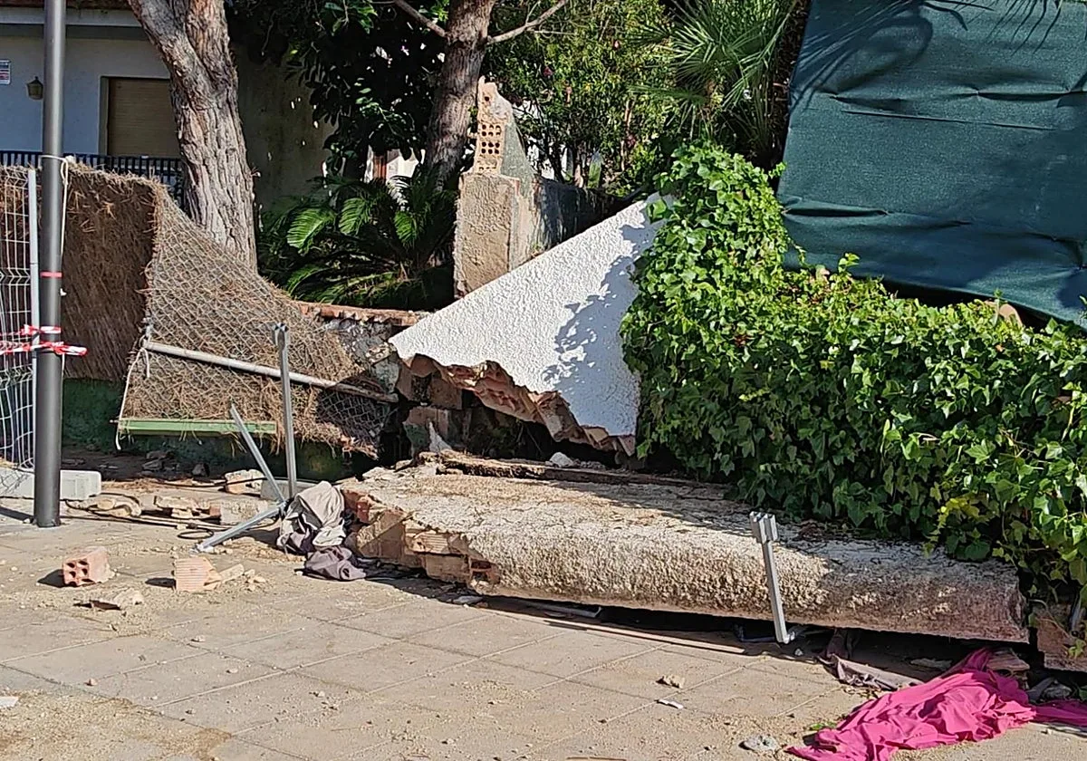 Fallecen la madre y la hija que resultaron heridas al caerles encima un muro durante el temporal de Tarragona