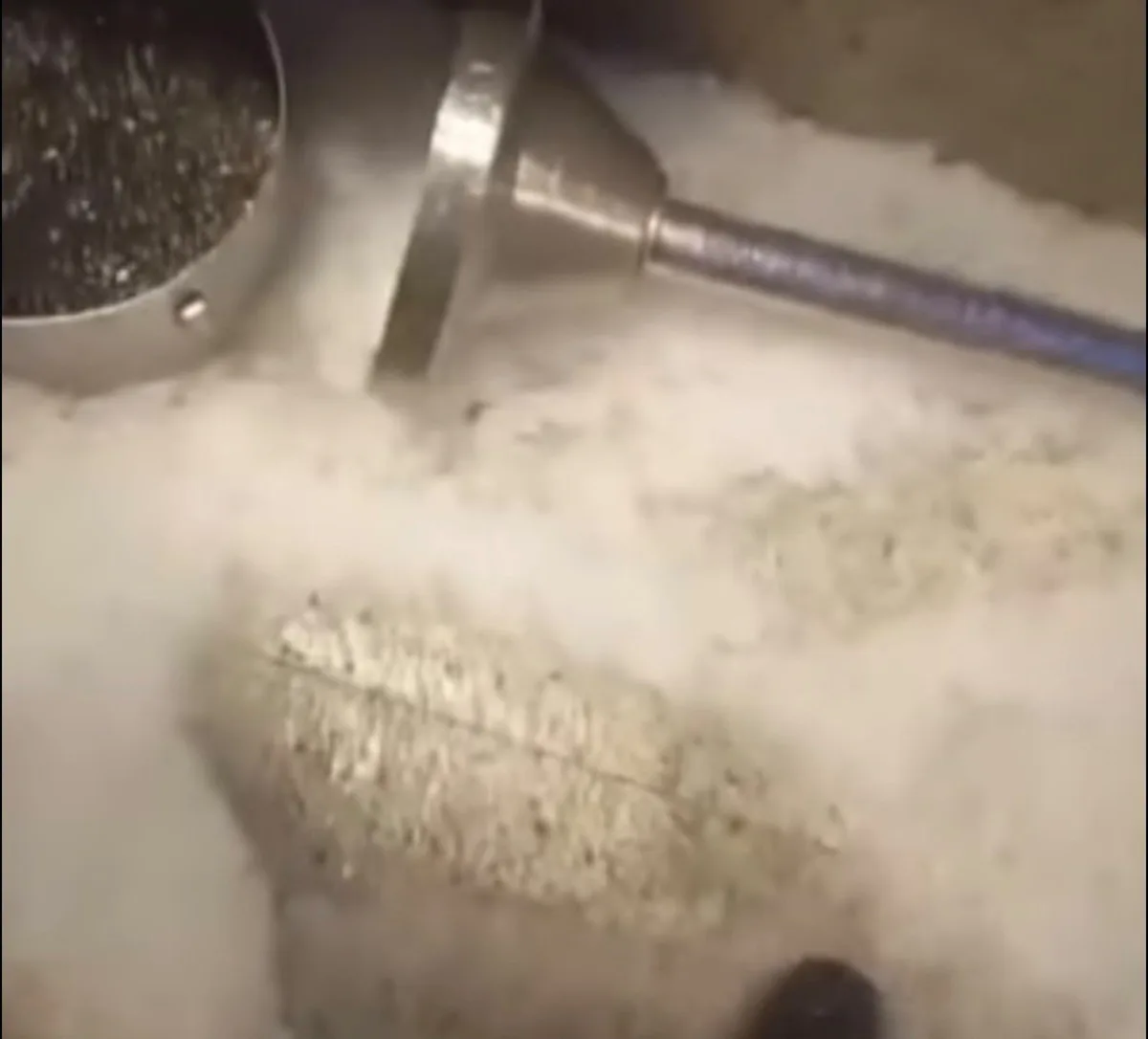 Chuva de granizo assusta população em Belo Horizonte