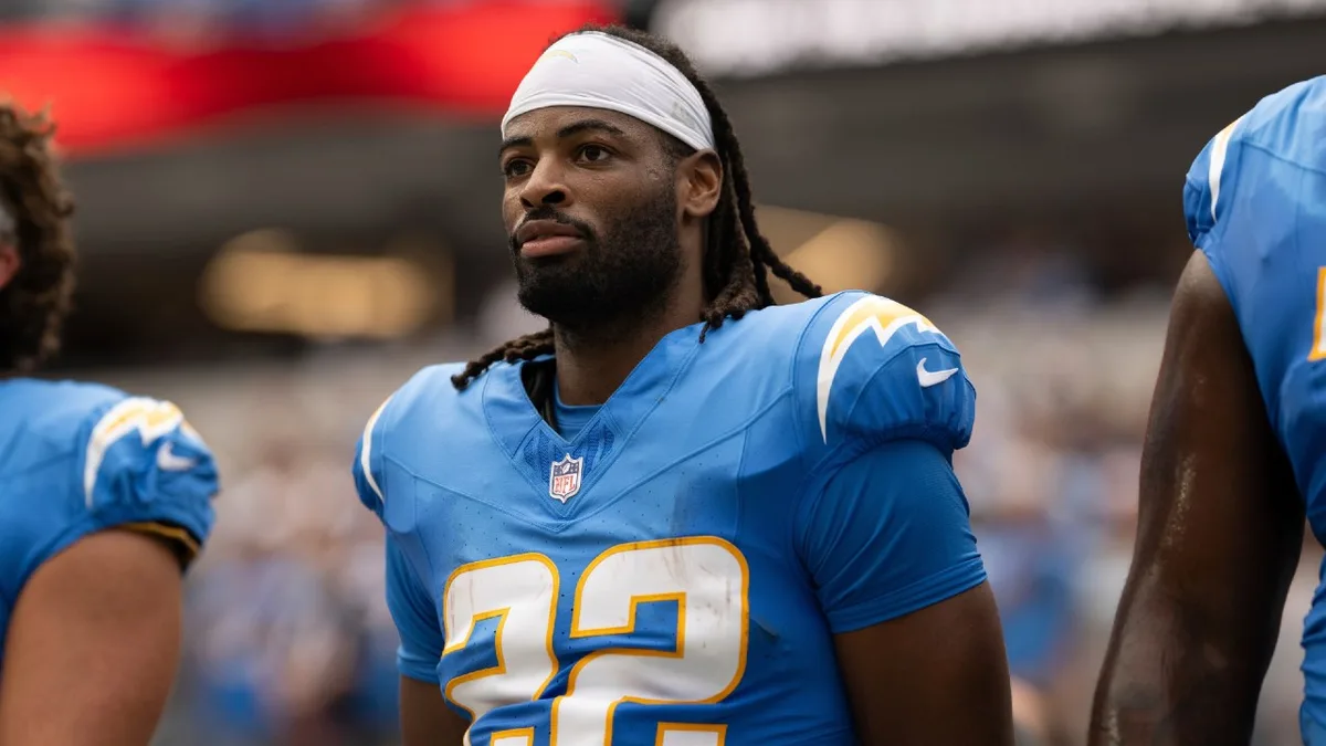 AP source: New York Giants signing running back Najee Harris
